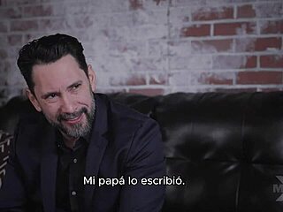 Milf rubia desea sexo crudo, le lamí su coño mojado