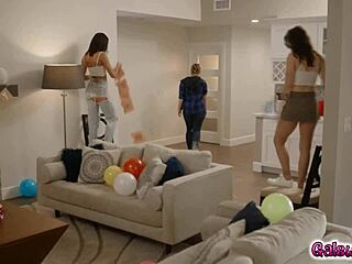 Lulu Chu And Electra Rayne Have Intimate Lesbian Sex