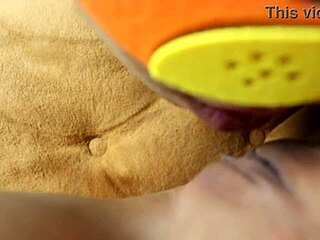 licking the cute high school student's pussy in a homemade uncensored video