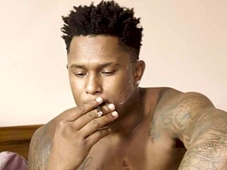 Vim conhecer a casa nova com o marido e acabei levando pau no cu