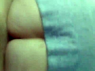 Big Ass Girl Rides Cock In Public Outdoor Setting