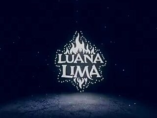 Eu e minha amiga peituda acordamos com tesao