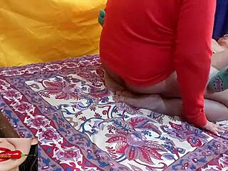 Hidden cam captures desi couple’s dirty talk in missionary action.