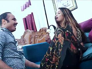 Horny Indian wife in sari gets wild with devar and bhabhi in dirty Hindi audio sex! 😘