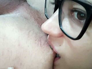 Discussing personal preferences with my boyfriend and neighbors