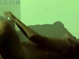 sucking on this hot 18 year old girl's feet and ass, making her orgasm 😍