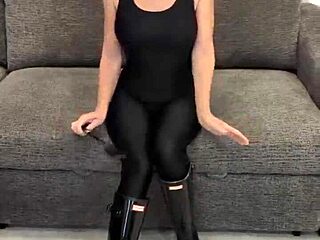 Black Bodysuit Pairs Perfectly With Hunter Boots 😍