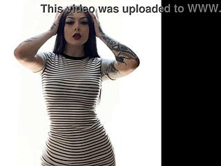 Lady XO手淫挑战。你能赢游戏吗？