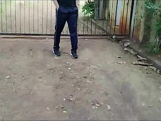 Flexible Sheena Masturbates Solo with Toys 😍