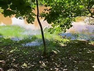 Couple fucks with big cock in park!