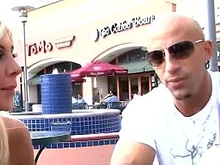 Fucking Big Tits American Mom With Shoes And Handjob Fingering Mother In Law