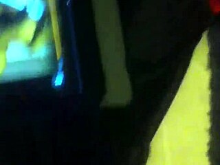 Watch this cumshot on my cock, it's huge and messy!