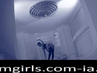 Hot mature milf gets fucked and squirts pussy juice everywhere.