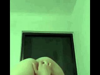 Doña Mary got horny doggy style, I fucked her while husband away