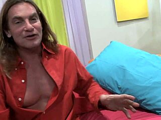 I am a chubby dirty housewife moaning in orgasm