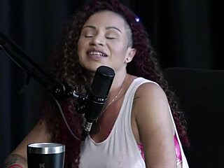 Explicou Como Entrou No Meio Liberal O Início De Seu Relacionamento O Dia Que Passaram A Mão Em Sua Bunda Na Casa De Swing E Transou Ao Ar Livre - Sta Love N Fire Sheer Red