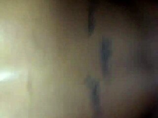 Mau denger aku clap memeknya kenceng banget?