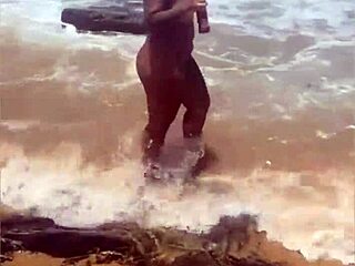 i got naked on the beach, flashing for everyone, wanna see?