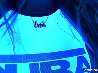 feeling aroused watching samantha saint masturbate