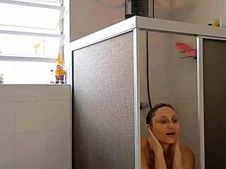 saymon eating hotwife's pussy with his testosterone-filled cock 😍