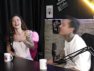 gostosa shows tits after spanking fetish then anal sex with defecation by jujube delicia