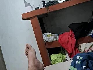 Holy orgasm from sexy exhibitionist flashing 😍