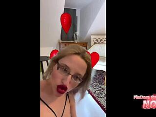 眼镜女神金钱支配你 POV变身奴隶