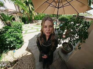 Vr Conk: Sexy Cersei Lannister fucks hard in cosplay parody