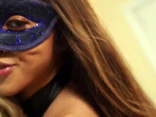 Alexia Anders Cosplays as Psychlocke