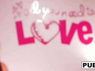 Sexy Brunette Teen Lola Masturbates Her Pussy In Socks