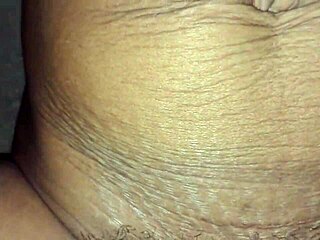 Wifi guy fucks masseuse for payment, gaping hairy pussy