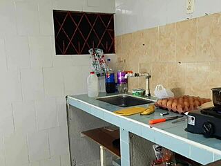 Big Ass Colombian Bodybuilder Fucked in Kitchen