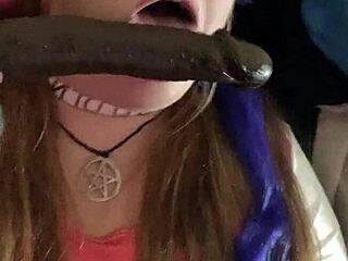 Does Kandy Kane Deepthroat?