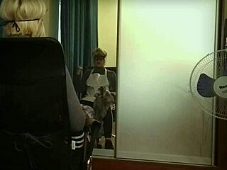 Mrs Lazinski visits a Czech haircutting salon for a roleplay session