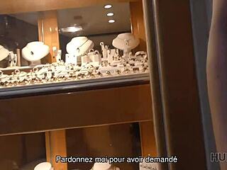 Teen Girl Gives Pov Blowjob For Cash