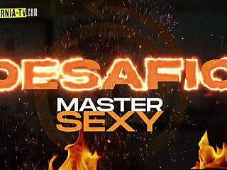 clara wellen caught opening door naked for delivery guy