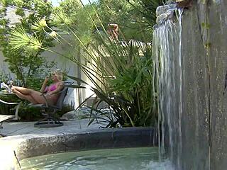 My sugar daddy is not home, so I have a quickie with a guy.