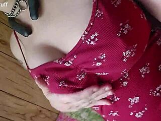 เธอสังเกตไหมว่าฉันไม่ใส่บราเลย?!