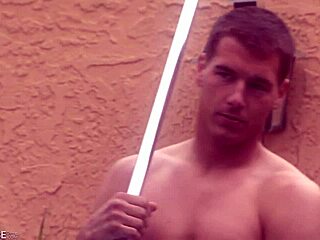 Blonde Bimbo Carolyn Reese Jumps Pool Boy's Bones For Blowjob And Muff Diving