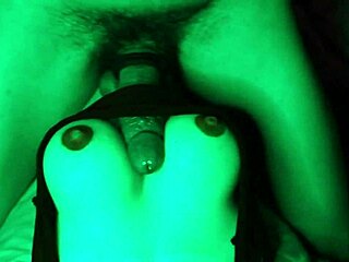 Follé sus tetas enormes con polla monstruosa, se corrió 😍