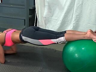 I begged Larissa Louder to let me lick her feet during yoga