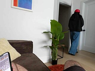 All natural big titty stepsis lets me cum on her tits - Roxie Sinner