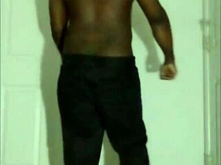 Changing my favorite dance name from heartbreak to heart make llamasr dance 2