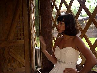 bruden bedrar efter ja vid altaret 😈