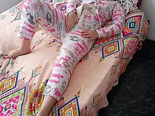 Latina feels ignored by husband, enjoys best friend's cum.