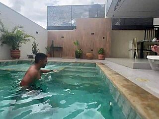 Seducing unknown girl for hard fuck with friend 😈