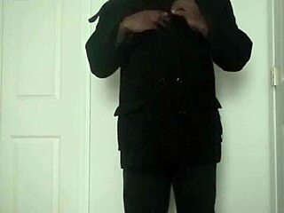 Wow! Arm stretching looks just like masturbating!