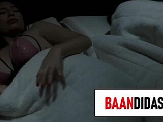 El tecnico enano me folla porque mi marido ya no puede