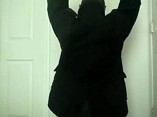 Wow! Arm stretching looks just like masturbating!