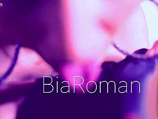 Can I Make You Cum With Vans Sneakers And Barefoot Toes?